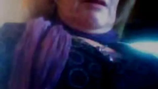 gorge profonde film porno femme cheval cumswallow