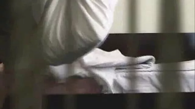 hong film porno coréen kong house wife (sous-titres japonais)